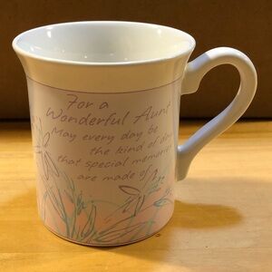 3/$20 Hallmark Vintage Floral Mug for a Wonderful Aunt